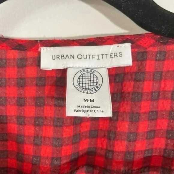 Urban outfitters red gingham wrap front top medium - Picture 7 of 8